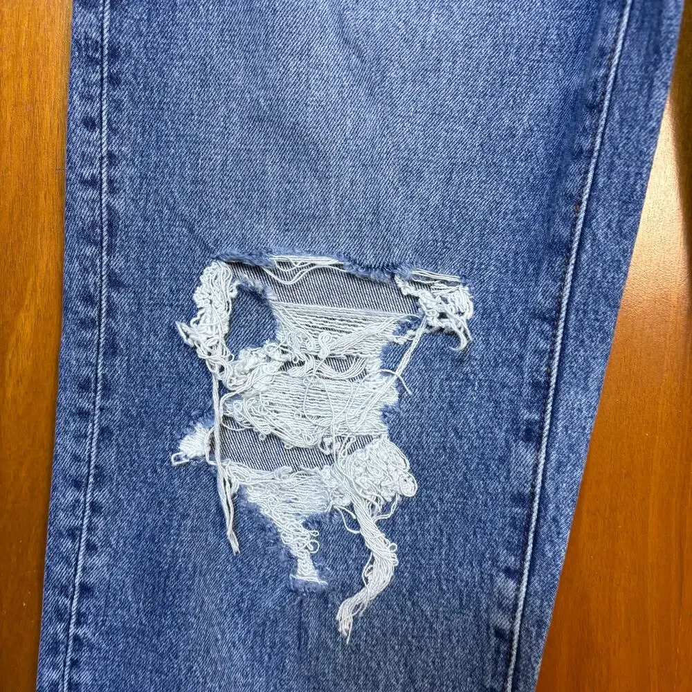 Madewell The Tall Perfect Vintage Straight Jean Sz 26T Kingsbury Wash Knee-Rip